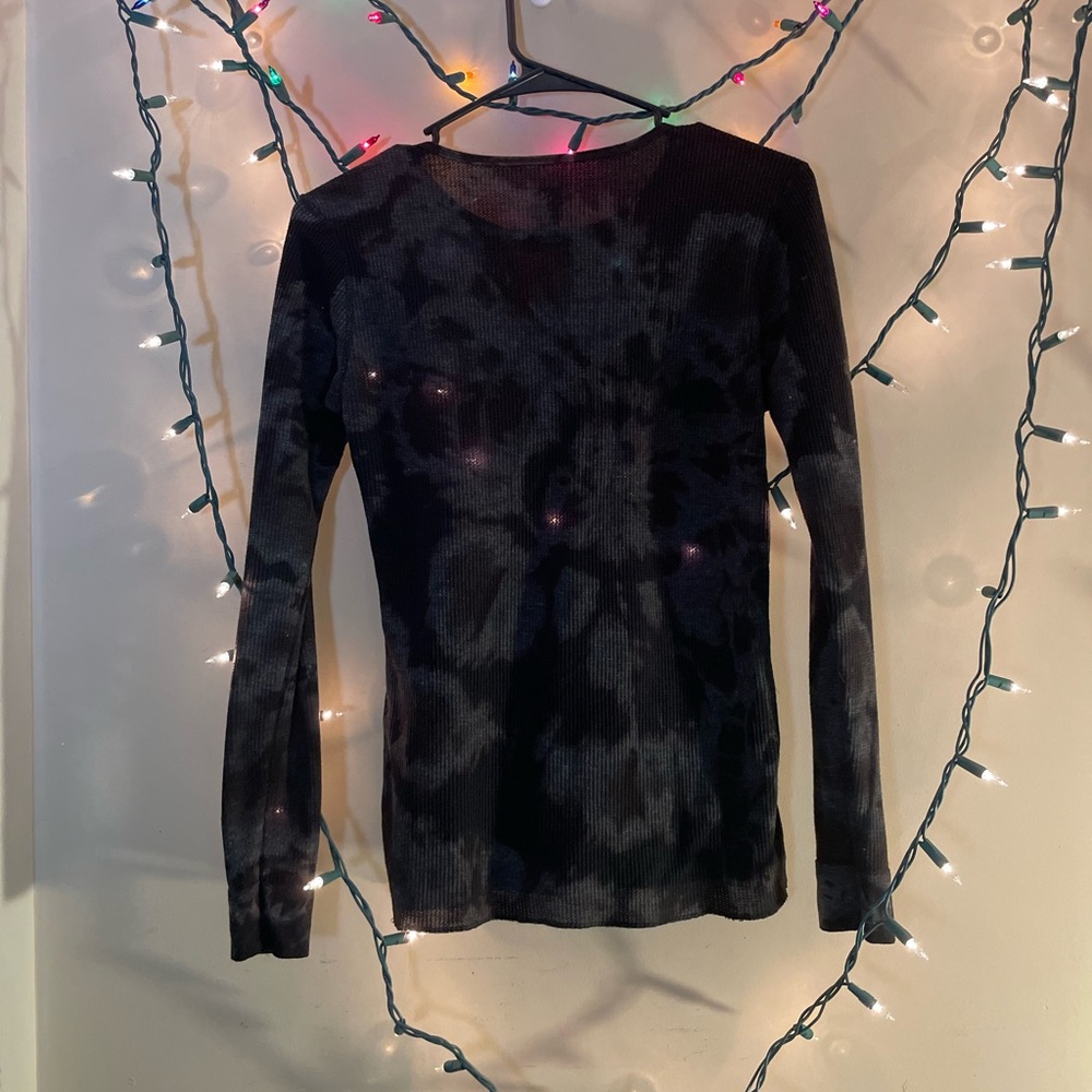 Simple long sleeve